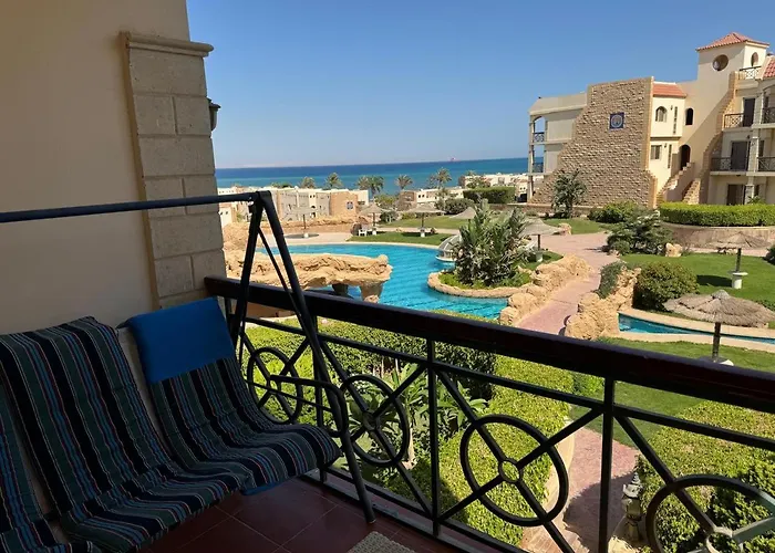 بقرية أريج * Ain Sukhna